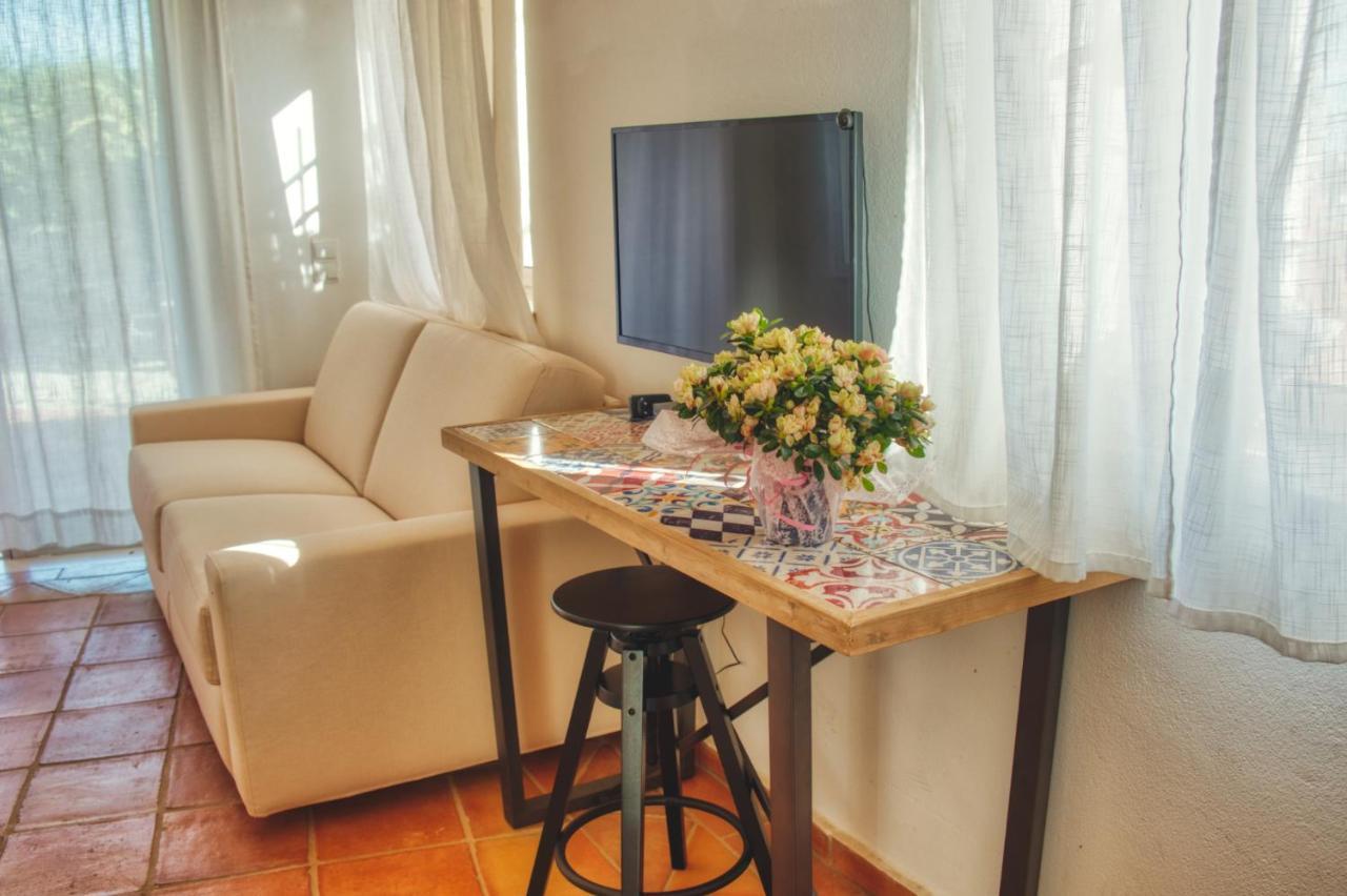 Moonshine Guest House With Private Studios And Private Cottage Lagos Exterior foto
